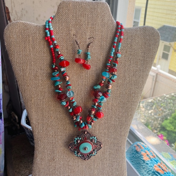 Gem & Enamel Pendant Necklace & Earring Set - Festival Wear Hippie - Boho Set - Picture 9 of 14